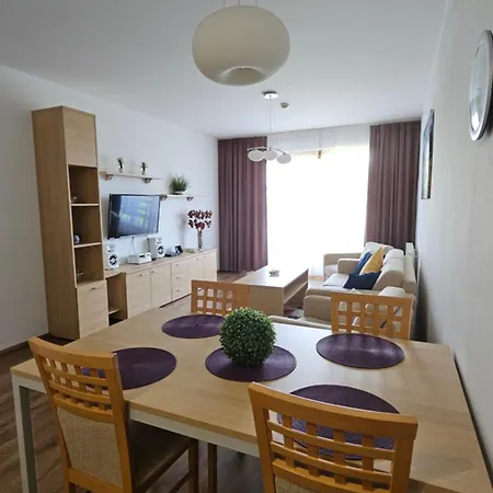 Апартаменты Poky *